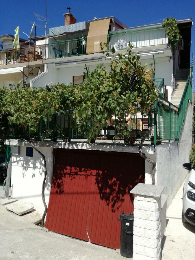 Apartmani Vodice Ngoại thất bức ảnh